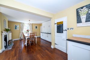 Dining area- click for photo gallery